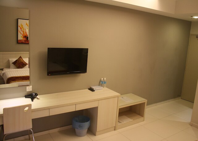 オーロラ ホテル