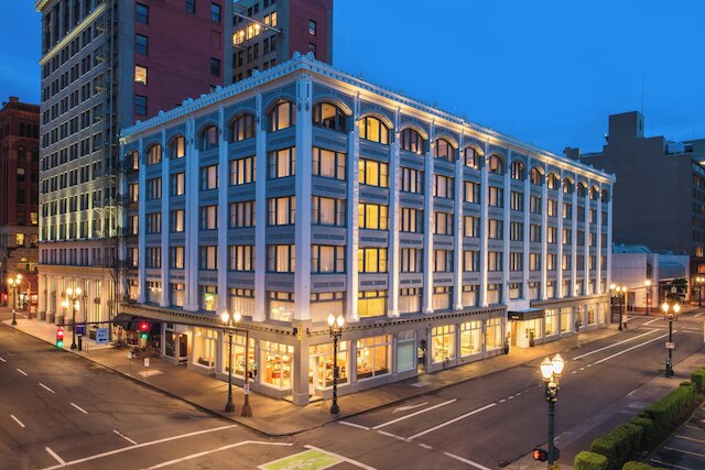 ザ ハイロー オートグラフ コレクション