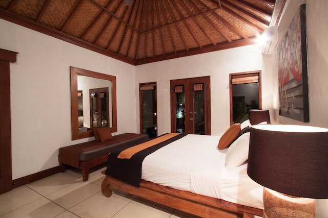 ヴィラ デワタ スミニャック