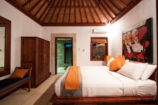 ヴィラ デワタ スミニャック