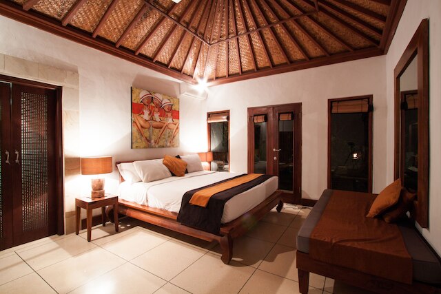 ヴィラ デワタ スミニャック