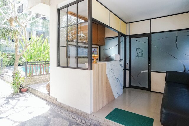 ラントゥンズ プレイス ヌサ ドゥア