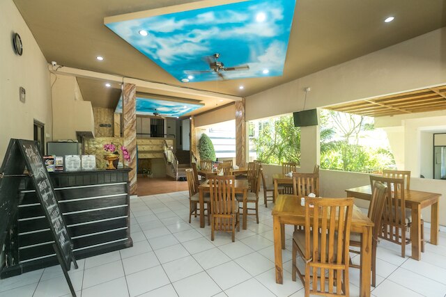 ラントゥンズ プレイス ヌサ ドゥア