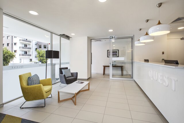 クエスト チャームサイド  オン プレイフィールド