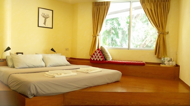 ホーム16ホステル16