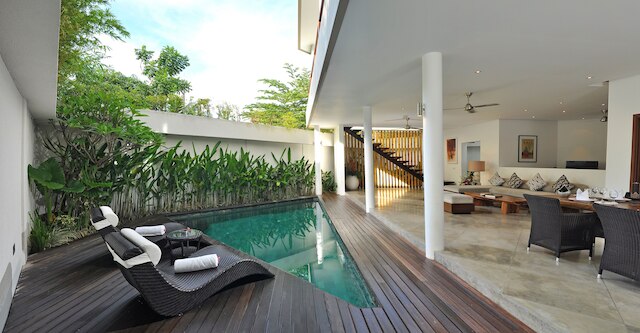 ヴィラ ラ シレナ 4 バイ ナギサ バリ