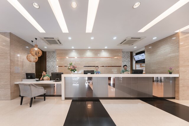 AT115 バイ ロンポ マンション