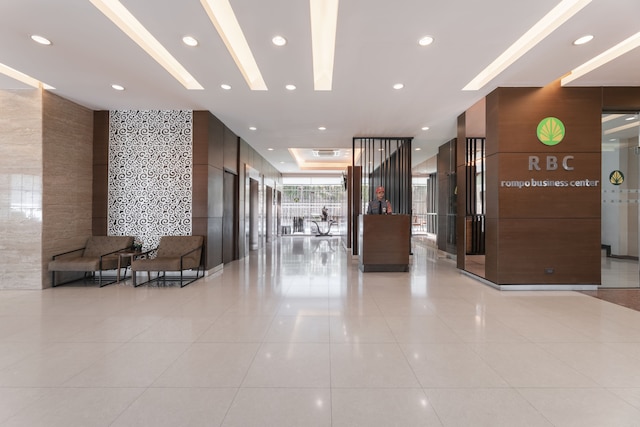 AT115 バイ ロンポ マンション