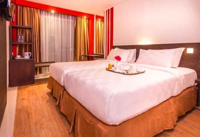 レッドスター ホテル