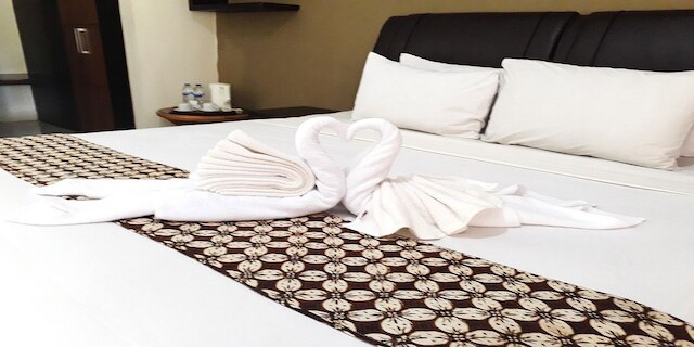 スリウェダリ ホテル ジョグジャカルタ