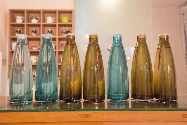 トゥー メーターズ レーン トゥー ホール