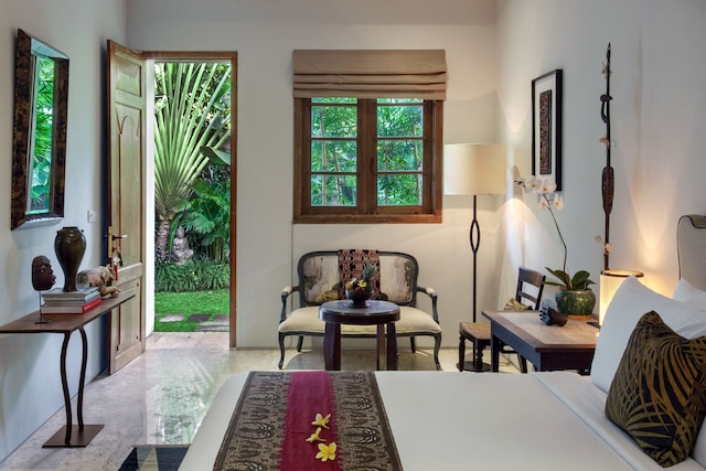 ルーム & ベスパ 3