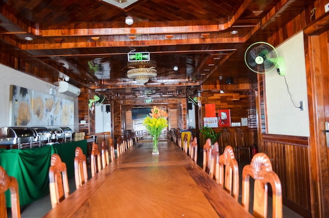 サン サン ホテル