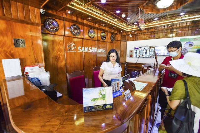 サン サン ホテル