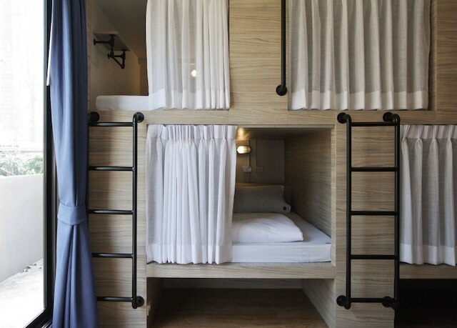 スランバー パーティー ソイ  1