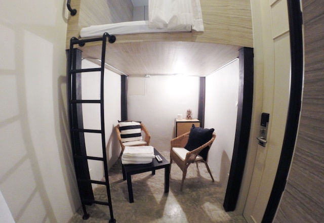 スランバー パーティー ソイ  1