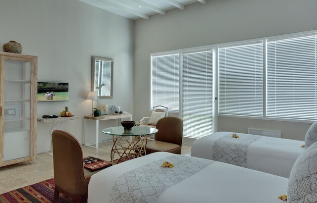 ルーム & ベスパ 4