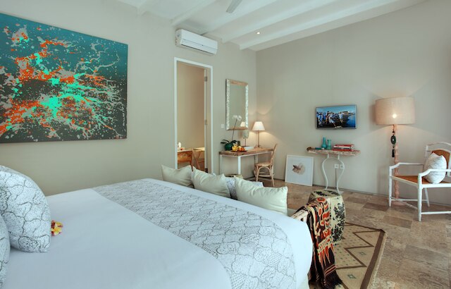 ルーム & ベスパ 4