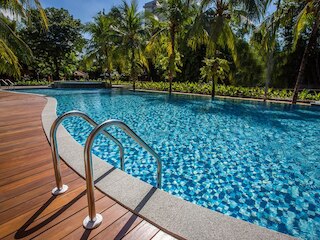 ナリタ クラッシック スラバヤ