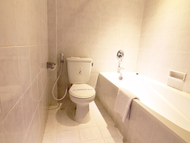 ナリタ クラッシック スラバヤ