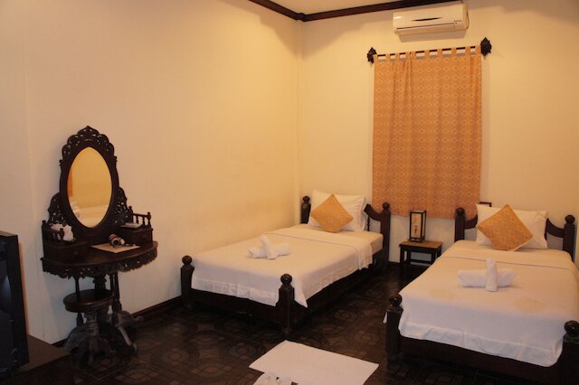 ヴィソン ナムソク ホテル