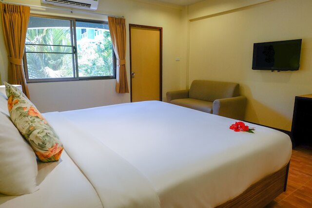 パトラ・マンション by AKSARA コレクション