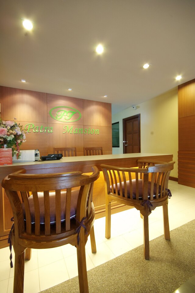 パトラ・マンション by AKSARA コレクション