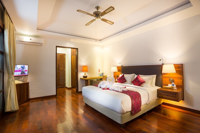 ラ バリ サヌール