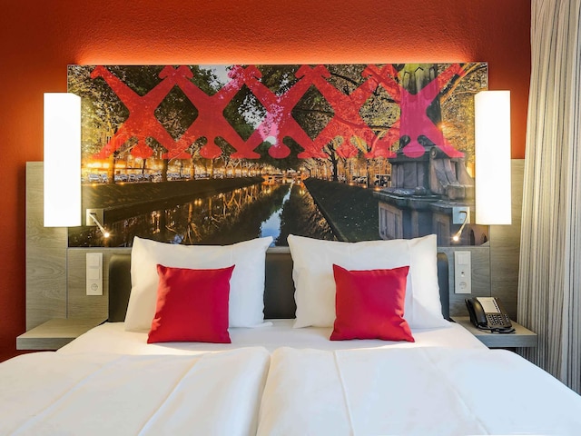 メルキュール ホテル デュッセルドルフ ツェントゥルム