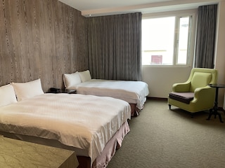 チア シー パオ ホテル (佳仕堡商務飯店)