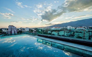 アート マイ ギャラリー ニマン ホテル