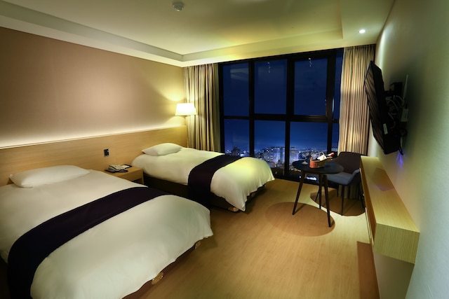 ホテル ザ ワン