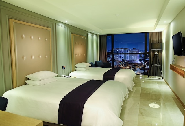 ホテル ザ ワン