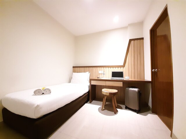 ホテル パントス コタ ラマ