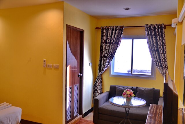 タージ プレイス レジデンシー