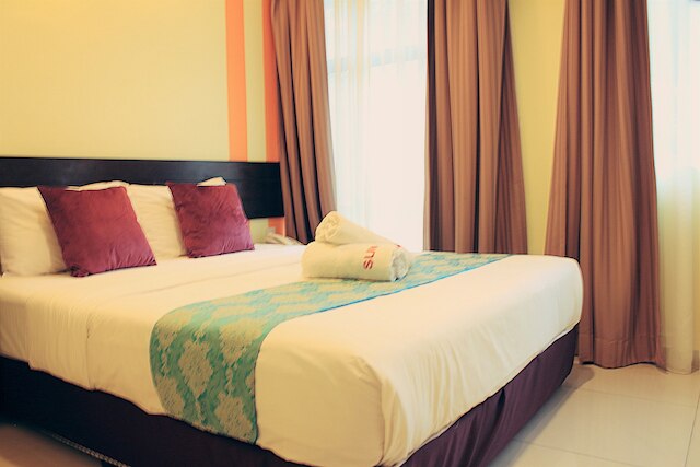 サン インズ ホテル コプカスタム ケレナ ジャヤ