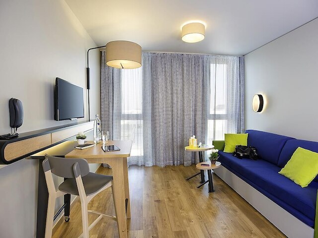 アパートスタイルホテル アダージョ アクセス コロンブ ラ デファンス