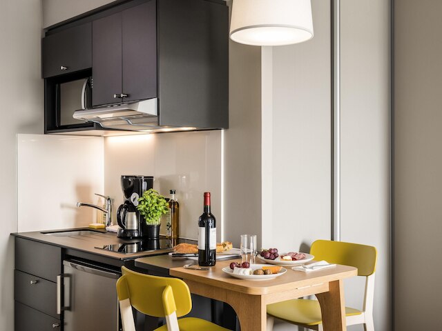 アパートスタイルホテル アダージョ アクセス コロンブ ラ デファンス