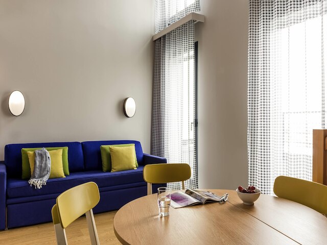 アパートスタイルホテル アダージョ アクセス コロンブ ラ デファンス