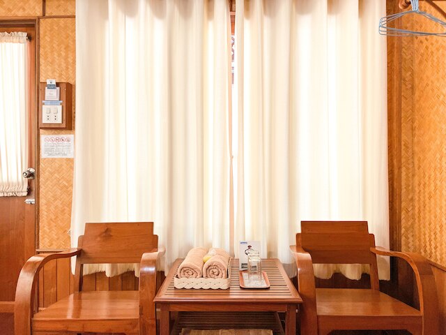 バーン シリポーン リゾート