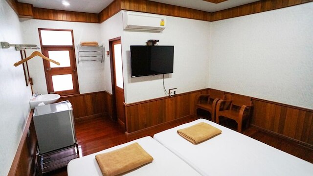 バーン シリポーン リゾート