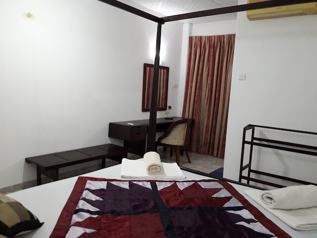 シー フロント ヒッカドゥワ