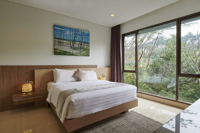 ヒカリ ヒル ビュー 7 ベッドルーム ヴィラ ウィズ プライベートプール