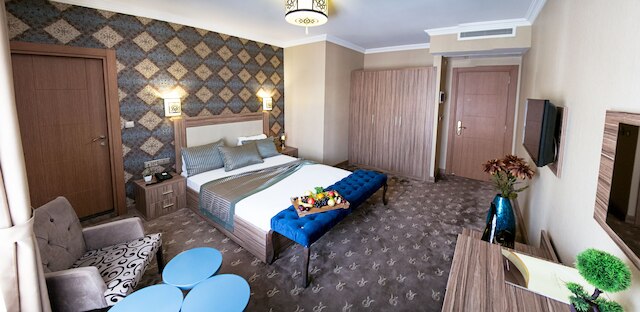 ザ ライズ アロン ビジネス ホテル マーター