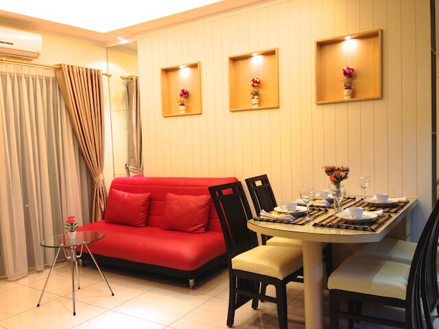 ラバリン スイート アパートメント