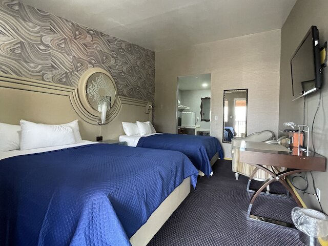 クラウン モーテル