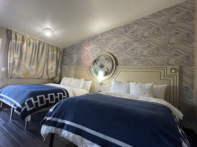 クラウン モーテル