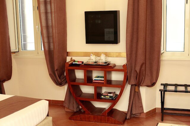 レジデンツァ ジェンス ジュリア