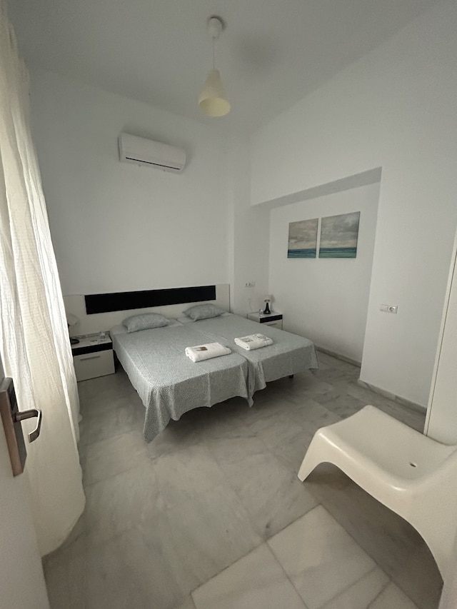 ザ スポット セントラル ホステル