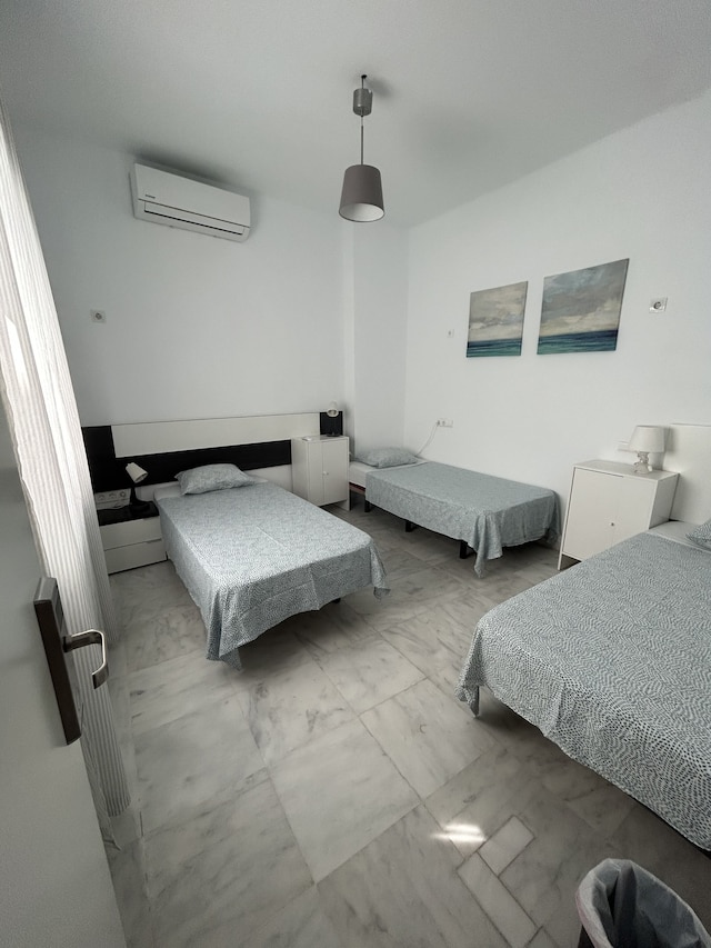 ザ スポット セントラル ホステル